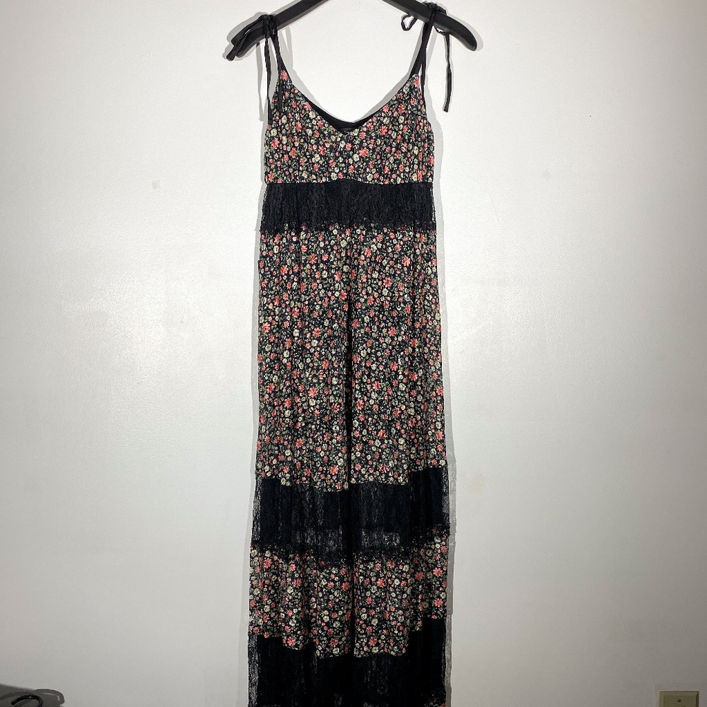 NWT Bebe floral maxidress